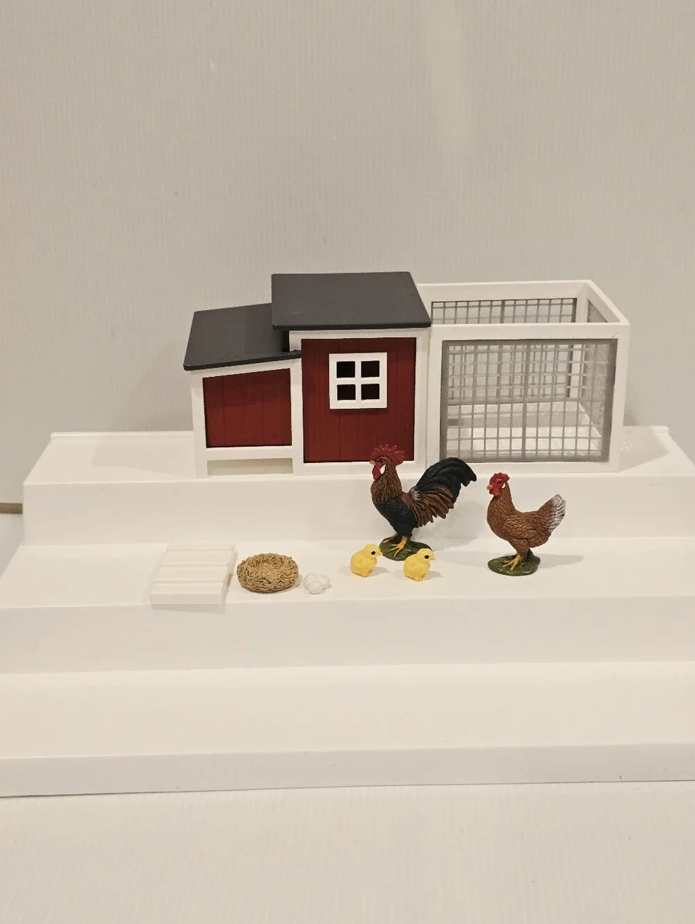 Schleich Farm World Chicken Coop Playset